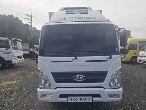 현대 올뉴마이티 3.5톤 냉동탑 2019년식 올뉴마이티 냉동탑 정면